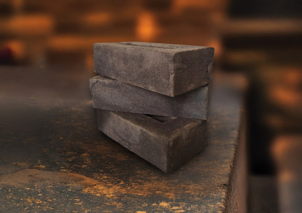 Кирпич ручной формовки Теллура Оникс